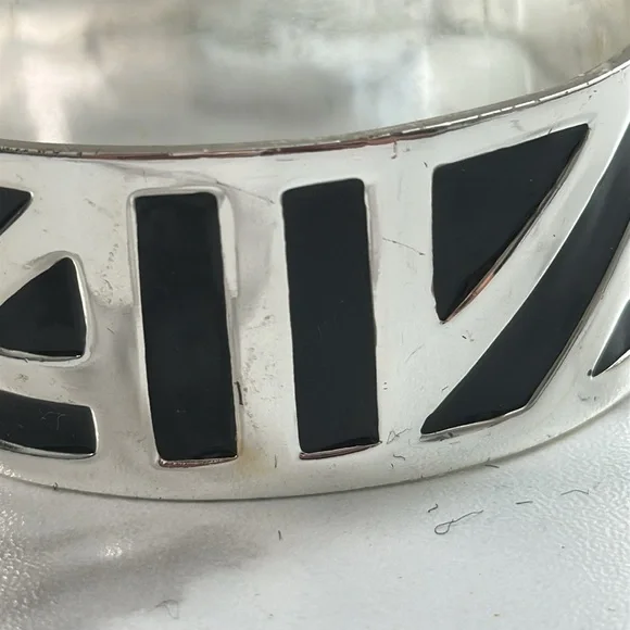 Pre owned Anne Klien Silver and Black Geometric bracelet - Picture 7 of 16
